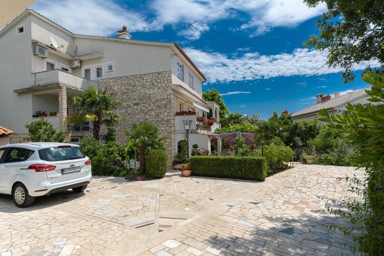 Villa Feral Apartments Crikvenica Exteriér fotografie