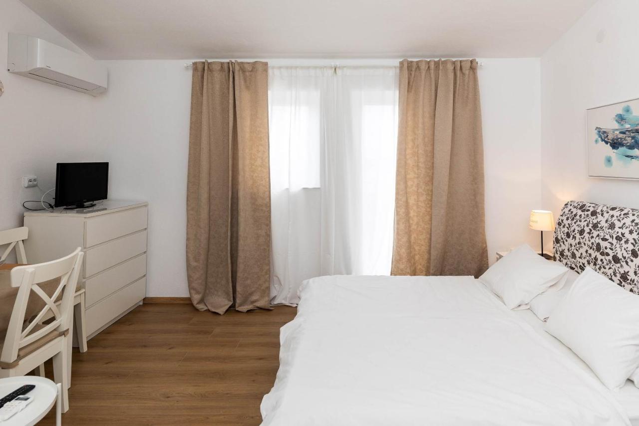 Villa Feral Apartments Crikvenica Exteriér fotografie