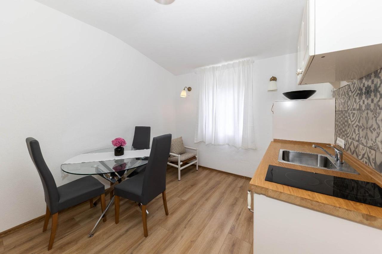 Villa Feral Apartments Crikvenica Exteriér fotografie