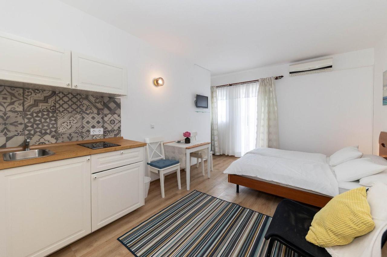 Villa Feral Apartments Crikvenica Exteriér fotografie