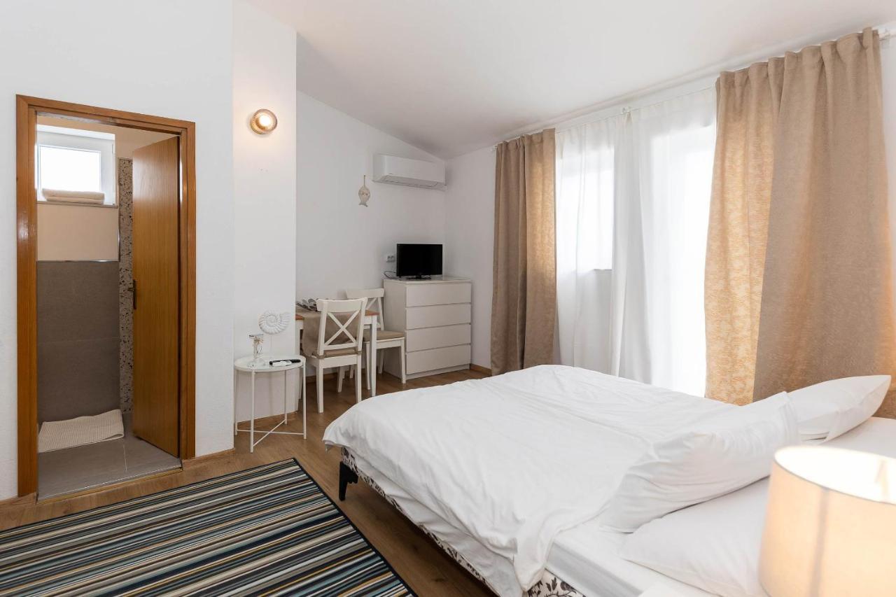 Villa Feral Apartments Crikvenica Exteriér fotografie